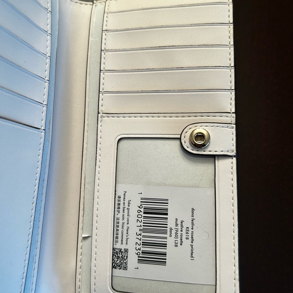 Kate Spade Dana Festive Rosette Wallet NWT - Picture 5 of 9